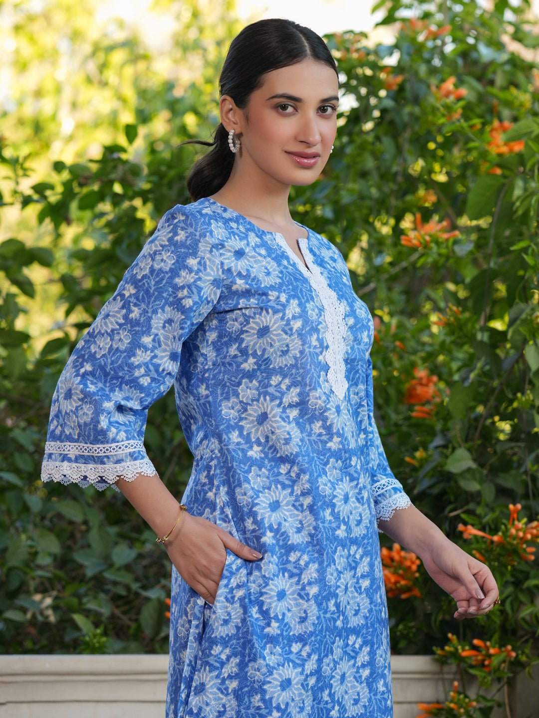 JAA25CD01113_1.jpg Blue Pure Cotton Floral Printed Straight Cord Set - Style 01113 - Image 1